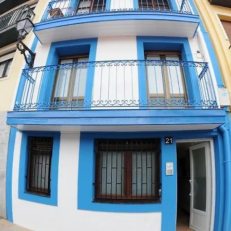 شقة Apartamntos Urdaibai 3 بيرميو