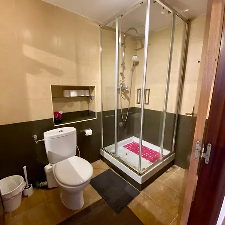 شقة Apartamntos Urdaibai 3 بيرميو
